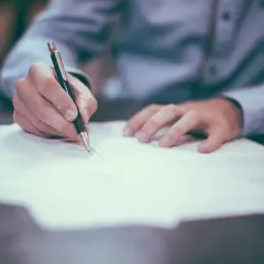 Co musisz wiedzieć o art 28 ustawy o ubezpieczeniach obowiązkowych?