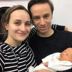 Ile Bosak ma dzieci? Poznaj imiona i wiek jego pociech