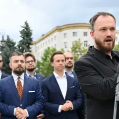 Jak zostać politykiem konfederacji i uniknąć typowych błędów