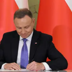 Emerytury stażowe: kiedy prezydent podpisze ustawę i co zmieni?