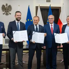 Co to jest koalicja i opozycja – kluczowe różnice i znaczenie w polityce