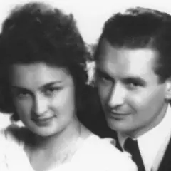 Kim jest ojciec Jarosława Kaczyńskiego? Niezwykła historia Rajmunda