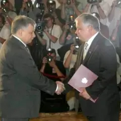 Kto był premierem za Lecha Kaczyńskiego? Odkryj nieznane fakty o rządach