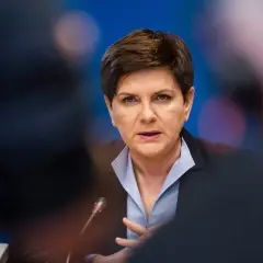 Beata Szydło podczas konferencji, gdzie mogła wyjaśnić prawdę o rzekomym konflikcie z kierownictwem partii.