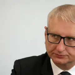 Skandal romansu posła PiS: szczegóły i konsekwencje dla polityka