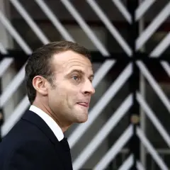 Ile trwa kadencja prezydenta we Francji? Zaskakujące fakty o wyborach