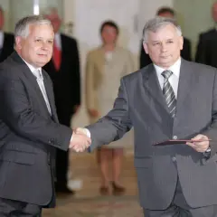 Kiedy Jarosław Kaczyński był premierem? Kluczowe fakty i wydarzenia