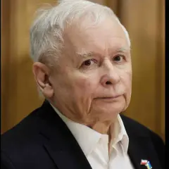 Ile języków zna Jarosław Kaczyński? Zaskakujące fakty o jego umiejętnościach