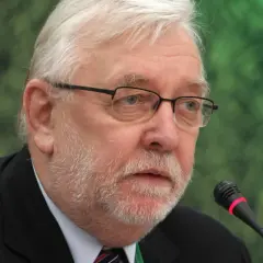 Jak zlikwidować Senat w Polsce? Poznaj trudne wyzwania i konsekwencje