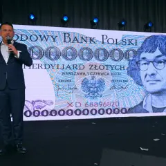 Skąd Mentzen ma pieniądze? Zaskakujące źródła jego bogactwa