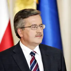 Jakie ustawy zawetował Komorowski i jakie miały konsekwencje?