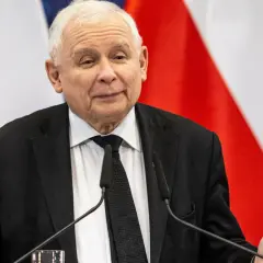 Ile jarosław kaczyński ma wzrostu? Oto zaskakująca odpowiedź!