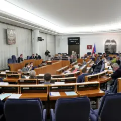 Senat ile mandatów? Odkryj, jak wybierani są senatorowie w Polsce