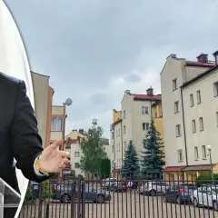 Gdzie mieszka Trzaskowski? Odkryj spokojną okolicę na Ursynowie