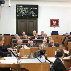 Czy sejm może odrzucić weto senatu? Poznaj kluczowe zasady i procesy