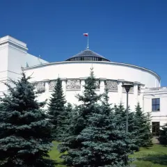 Ile mandatów do większości w sejmie? Kluczowe informacje i konsekwencje