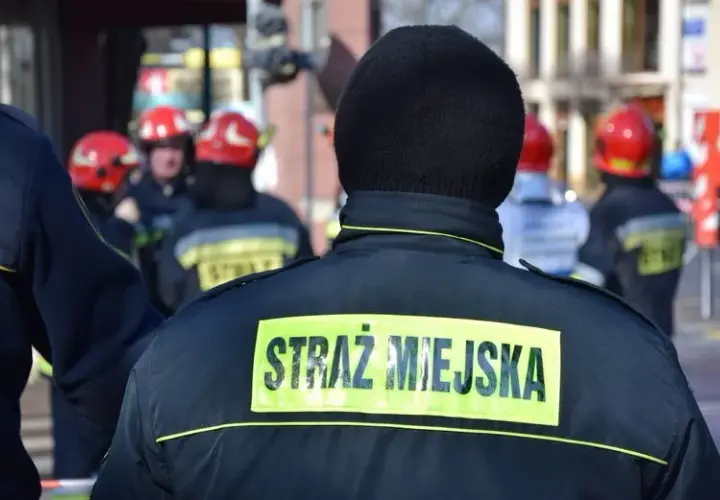 Wymagania w art 25 ustawy o policji: czy spełniasz kryteria?