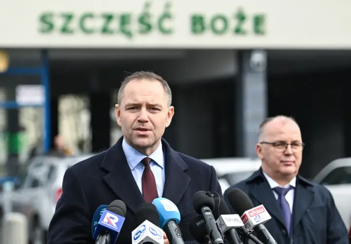 Przedstawiciele Konfederacji przed Karolem Nawrockim, ujawniają prawdę o kulisach spotkania.