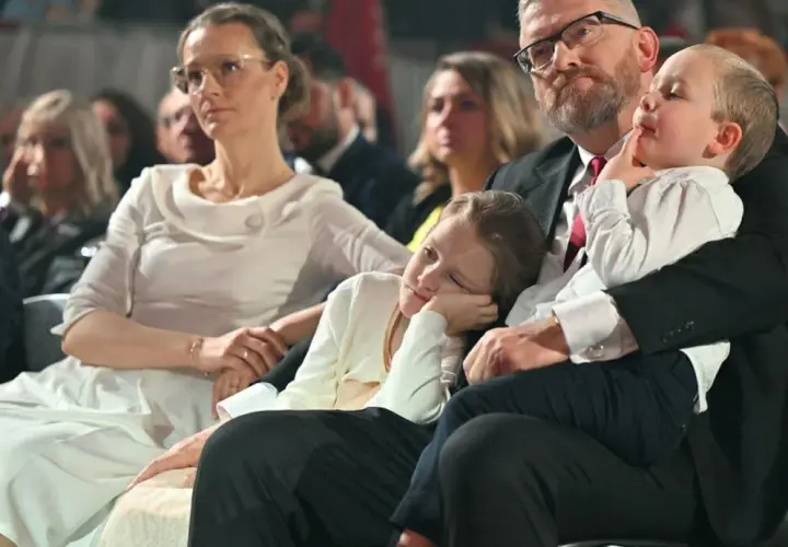 Ile dzieci ma Grzegorz Braun? Zaskakujące fakty o jego rodzinie