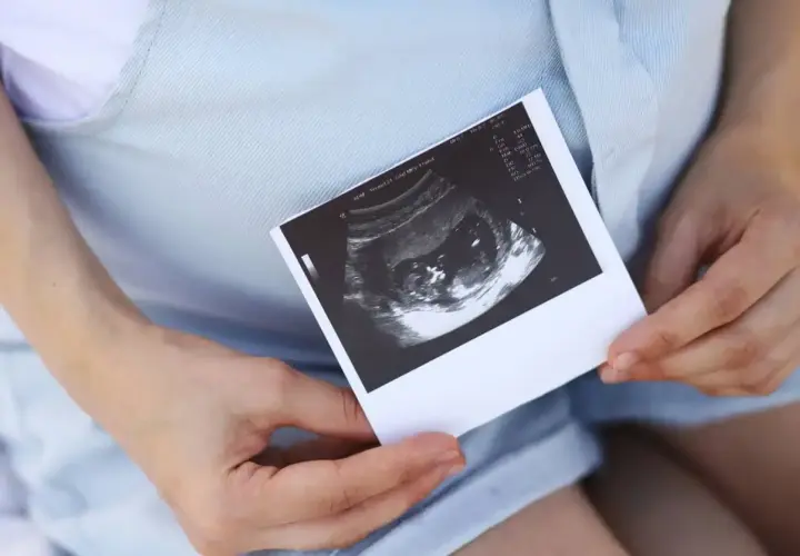 Ustawa o aborcji w Polsce: kluczowe przepisy i kontrowersje