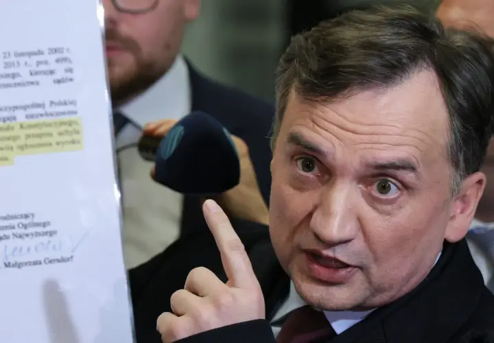 Skąd pochodzi Zbigniew Ziobro? Odkryj jego fascynującą historię