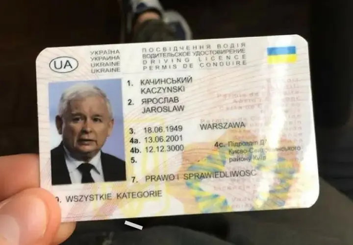 Czy Kaczyński ma prawo jazdy? Oto zaskakująca prawda o polityku