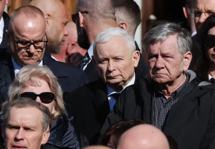 Kto był na pogrzebie Kaczyńskiego? Zaskakujące nazwiska gości