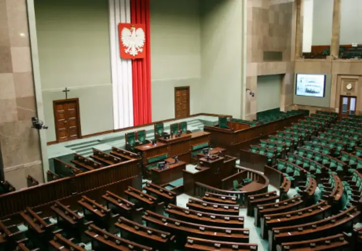 Ustawa o Trybunale Konstytucyjnym: Kluczowe zmiany i ich skutki