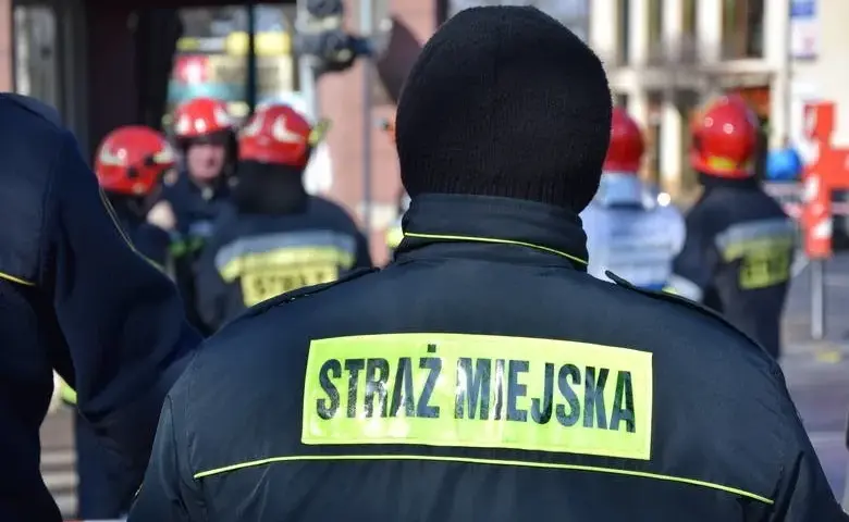 Wymagania w art 25 ustawy o policji: czy spełniasz kryteria?