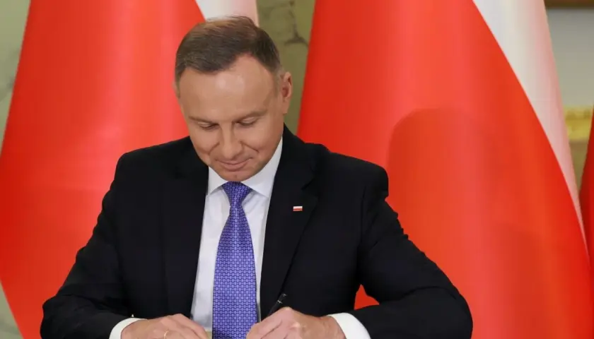 Emerytury stażowe: kiedy prezydent podpisze ustawę i co zmieni?