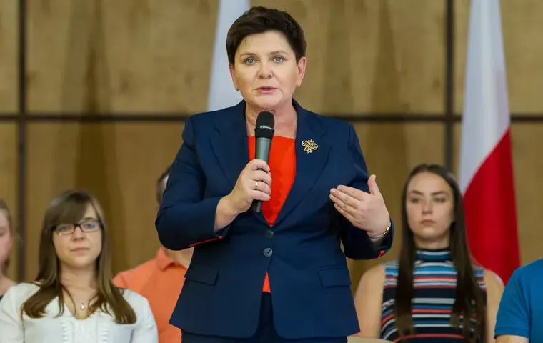 Skąd pochodzi Beata Szydło? Zaskakujące szczegóły o jej życiu