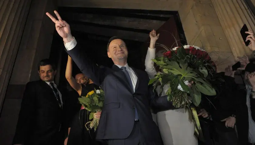 Czy prezydenta można odwołać? Poznaj kontrowersje i możliwości