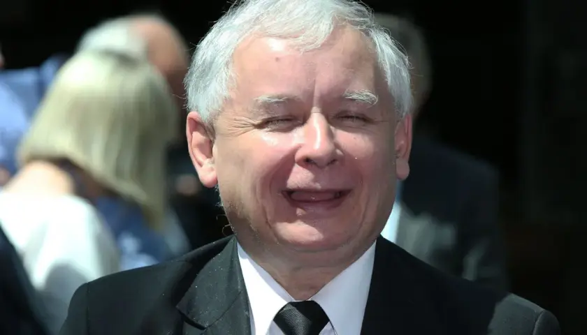 Ile lat ma Jarosław Kaczyński, prezes PiS? Zaskakujące fakty o nim