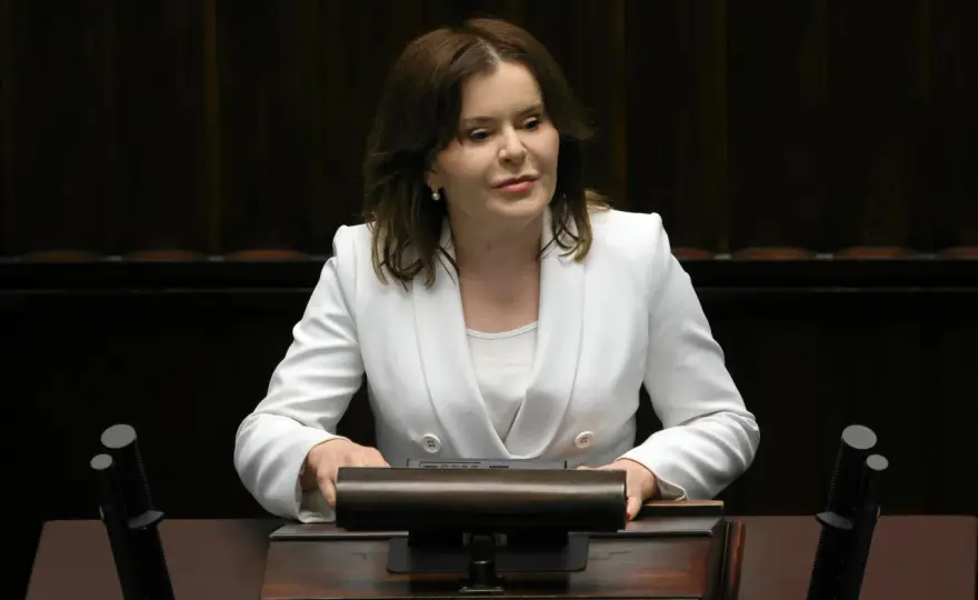 Anna Krupka: Dlaczego nie zarabia na funkcji w PiS?