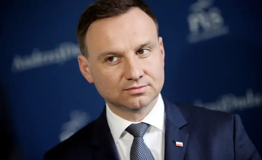 Kadencja prezydenta ile trwa? Poznaj ważne fakty o prezydenturze