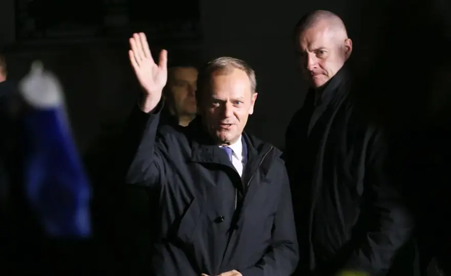 Czy Donald Tusk ma immunitet? Odkryj prawdę o jego ochronie prawnej