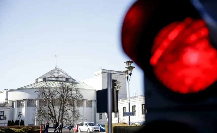 Jak zostać posłem na sejm - kluczowe wymagania i proces kandydowania