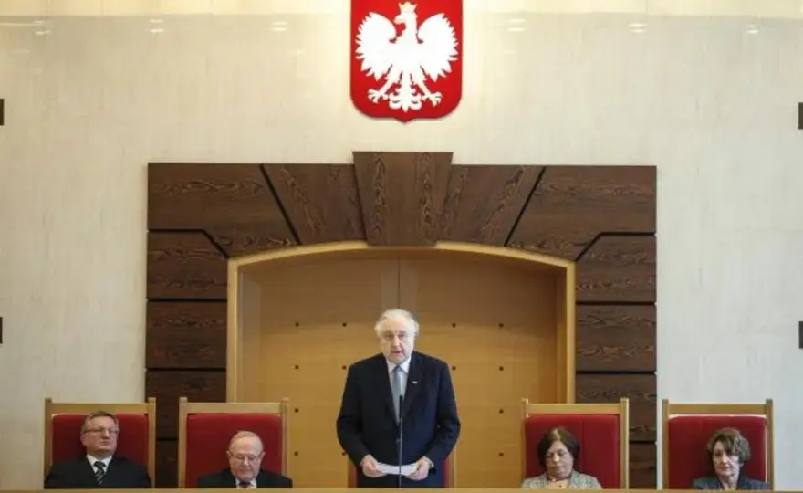 Kto może odwołać prezydenta? Poznaj zasady i procedury usunięcia