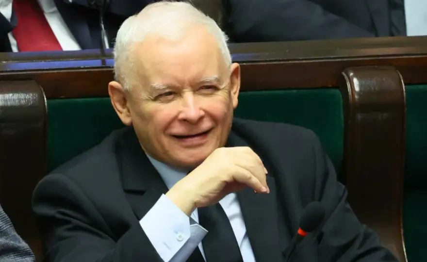 Ile emerytury ma Kaczyński? Zaskakująca kwota w porównaniu do minimalnej