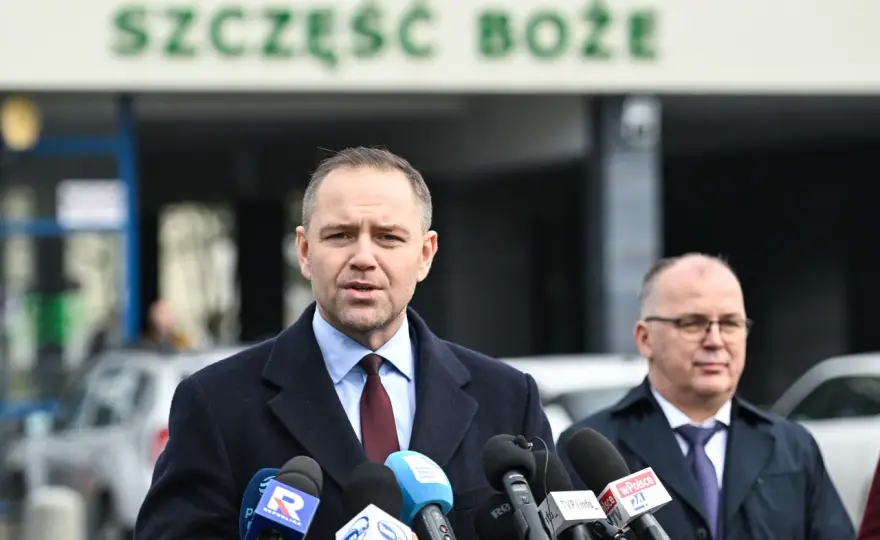 Kulisy spotkania Konfederacji z prezesem IPN: analiza i znaczenie