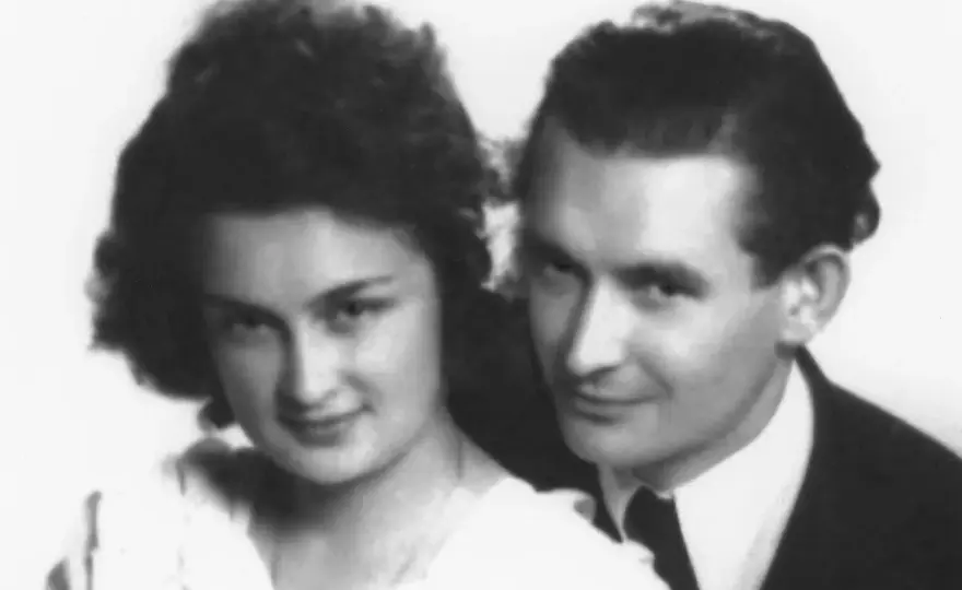 Kim jest ojciec Jarosława Kaczyńskiego? Niezwykła historia Rajmunda