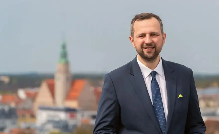 Kto jest prezydentem Olsztyna? Zaskakujące fakty o Robertcie Szewczyku