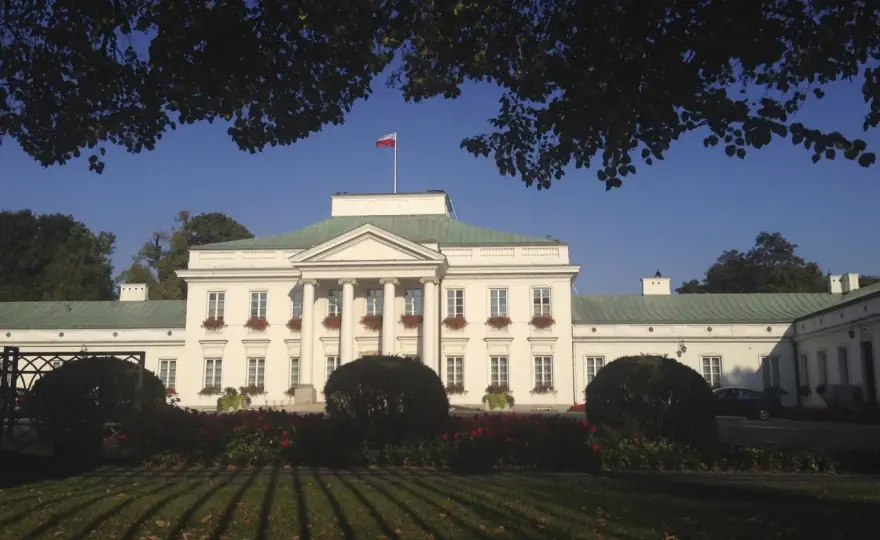 Gdzie mieszka prezydent Polski? Odkryj tajemnice Pałacu Prezydenckiego