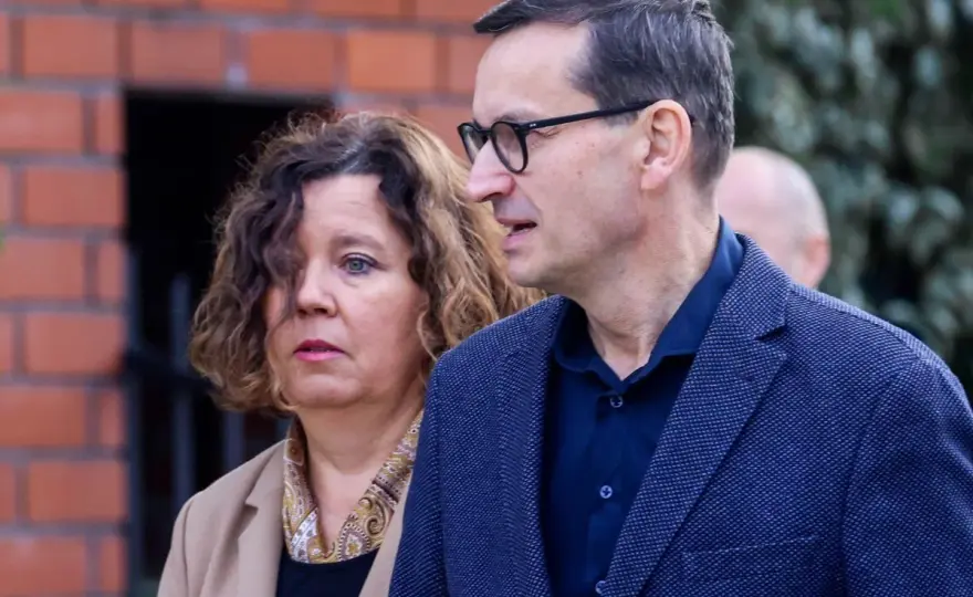 Kim jest żona Morawieckiego? Fascynujące życie Iwony Morawieckiej