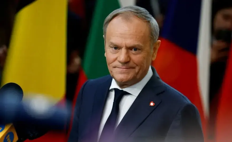 Kiedy urodził się Donald Tusk? Odkryj jego znaczenie w polityce