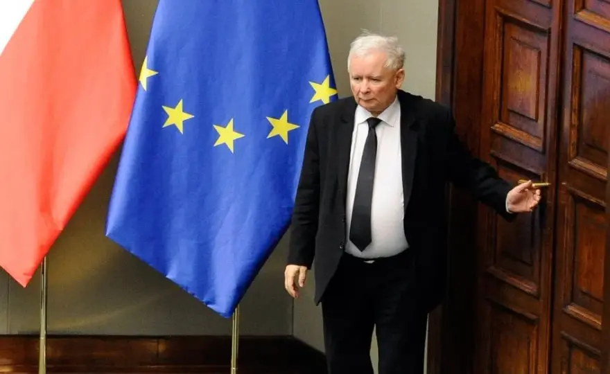 Kim jest Kaczyński? Poznaj jego kontrowersyjną historię i wpływ na Polskę