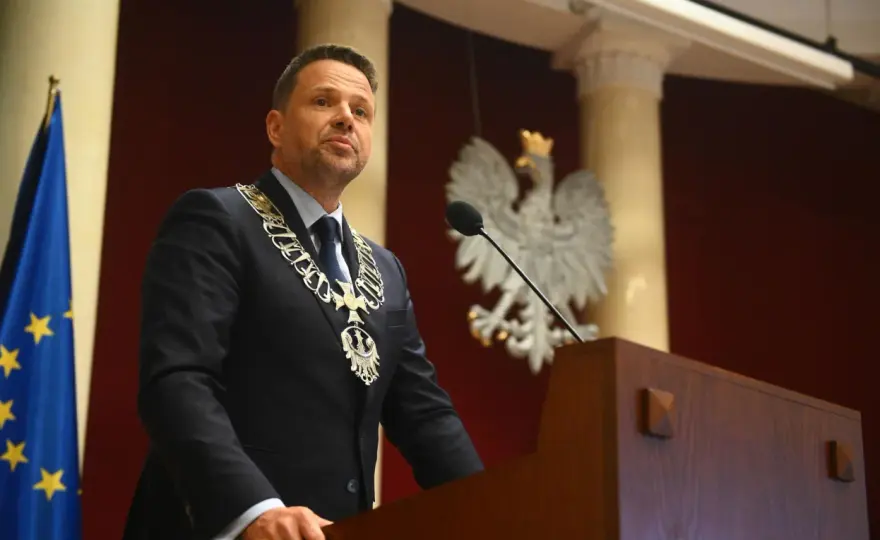 Ile zarabia prezydent Warszawy Rafał Trzaskowski? Szokujące kwoty!