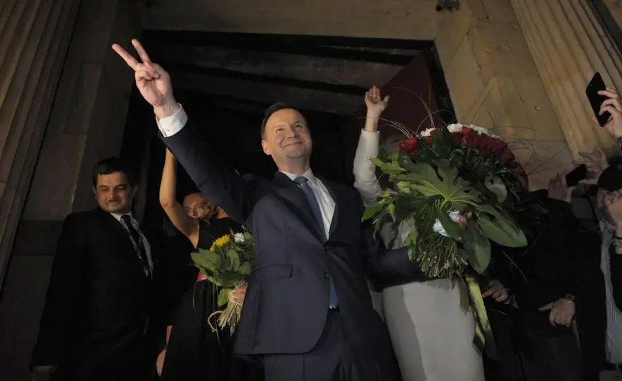 Czy prezydenta można odwołać? Poznaj kontrowersje i możliwości