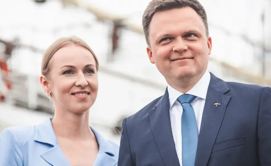 W jakim stopniu jest żona Hołowni i jakie ma osiągnięcia w wojsku