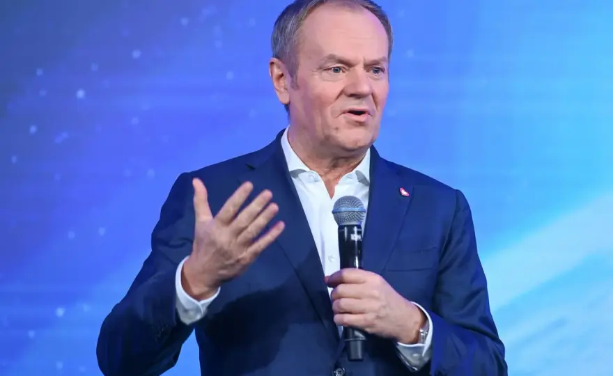 Ile ma emerytury Tusk? Zaskakujące źródła jego dochodów emerytalnych
